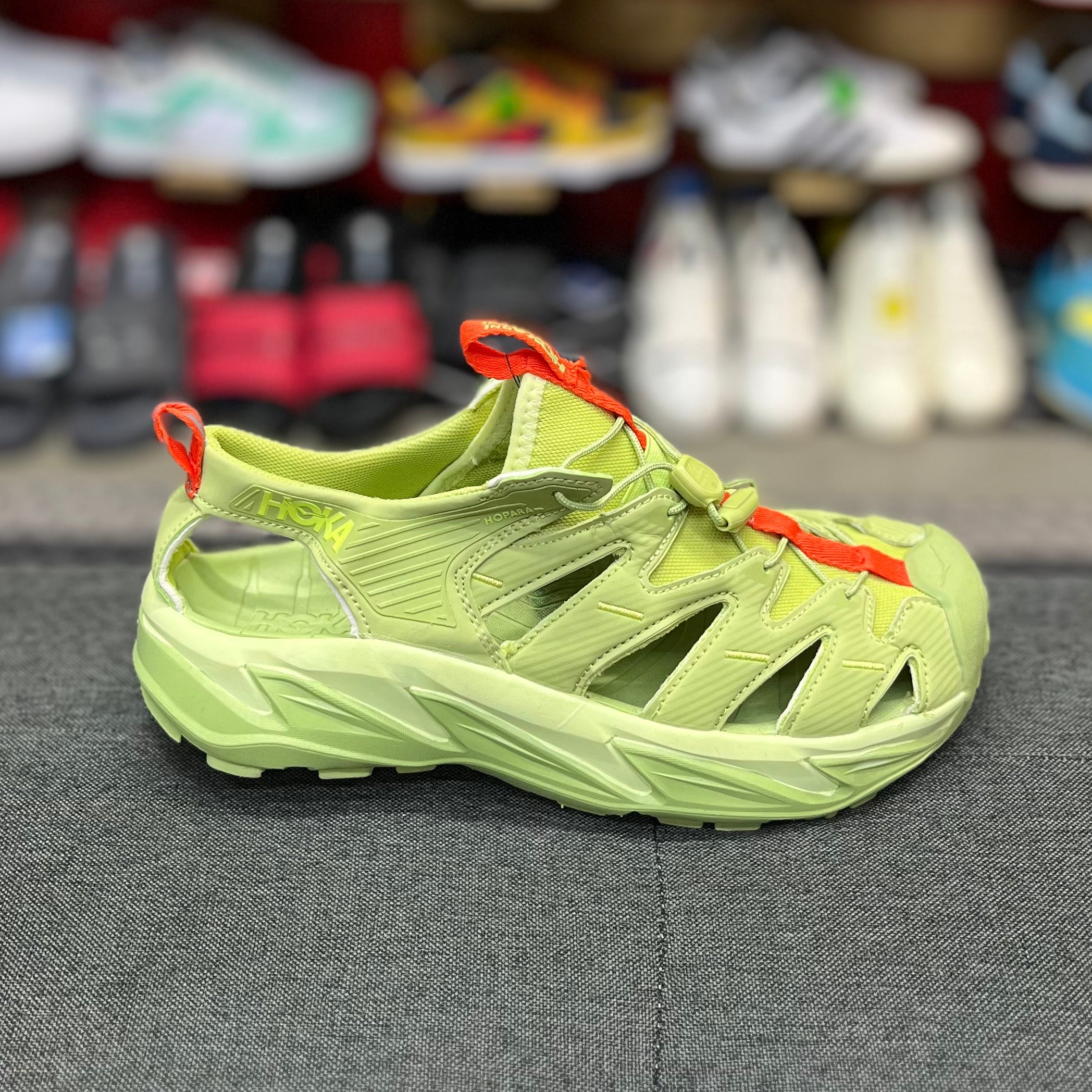 GREEN HOPARA SANDAL HOKA