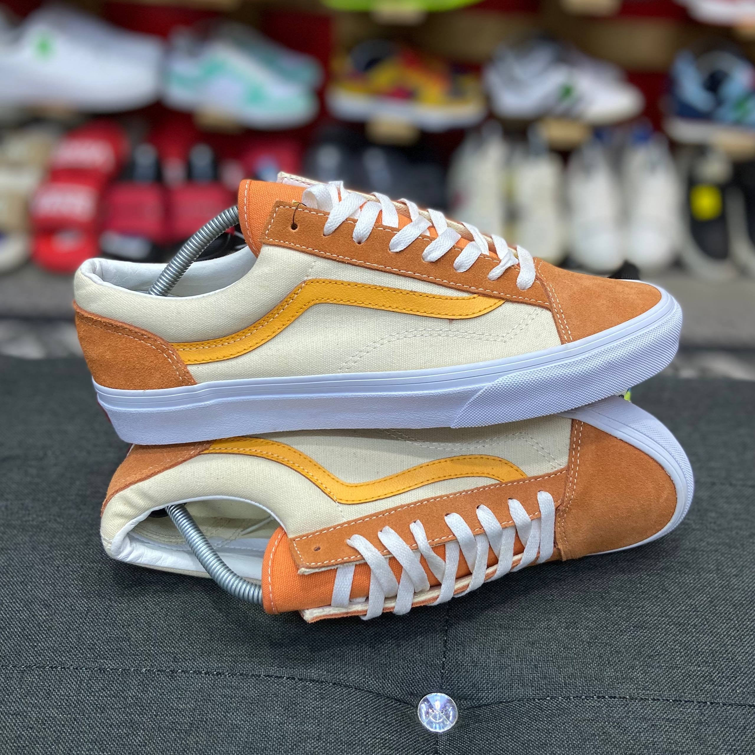 VAN OLD SKOOL SNEAKERS