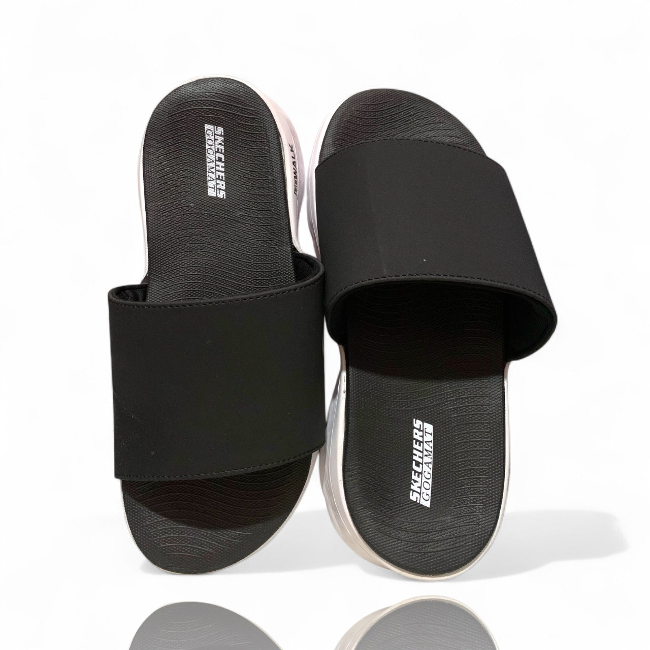 SKECHERS SLIDE GOGAMAT SANDAL