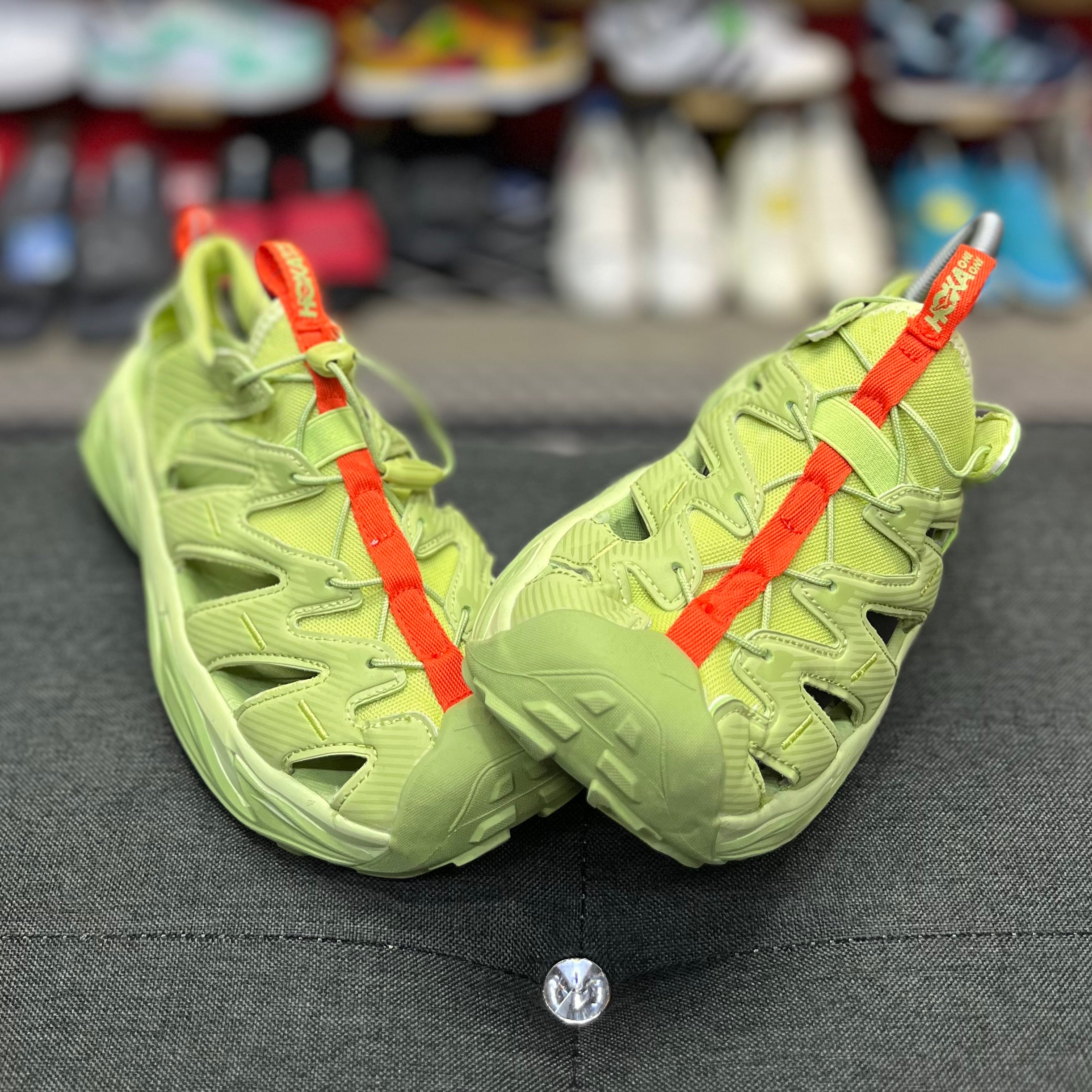 GREEN HOPARA SANDAL HOKA