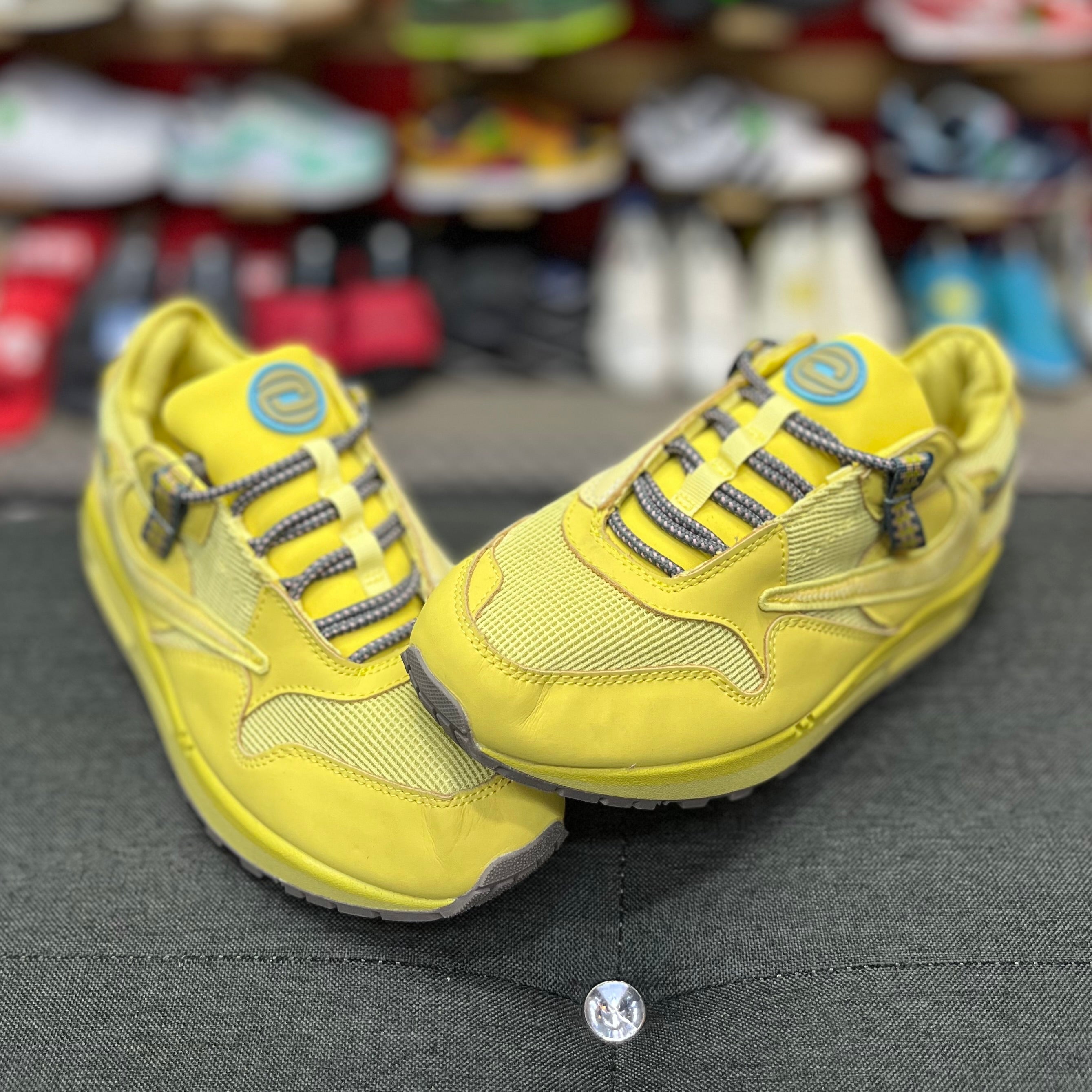 Jack Cactus ‘Saturn Gold’ Nik Sneakers