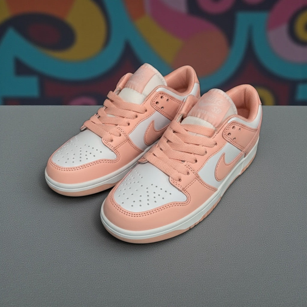 LADIES N1KE SB DUNK LOW SNEAKERS