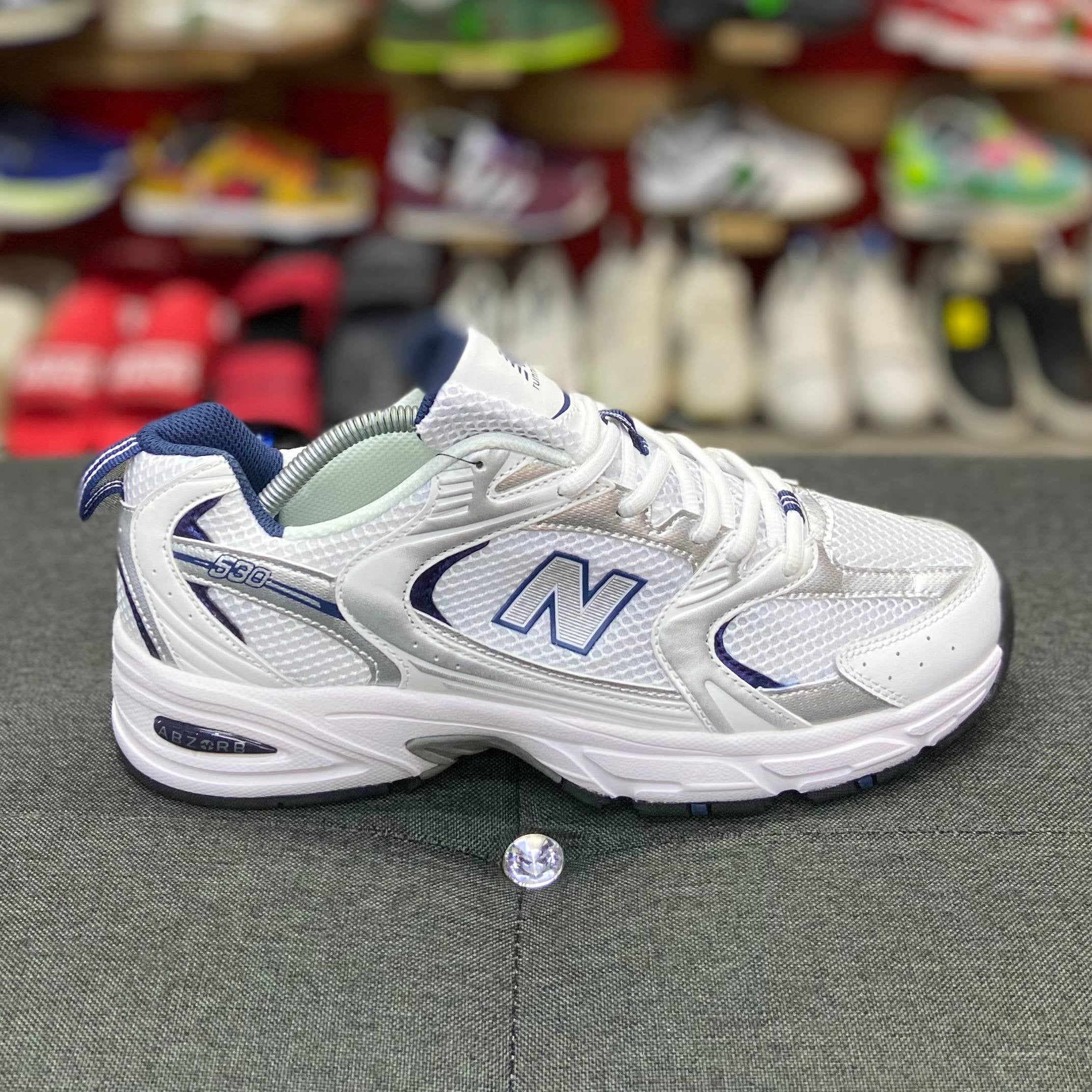 SILVER NAVY NB530 SPORT RUNNING