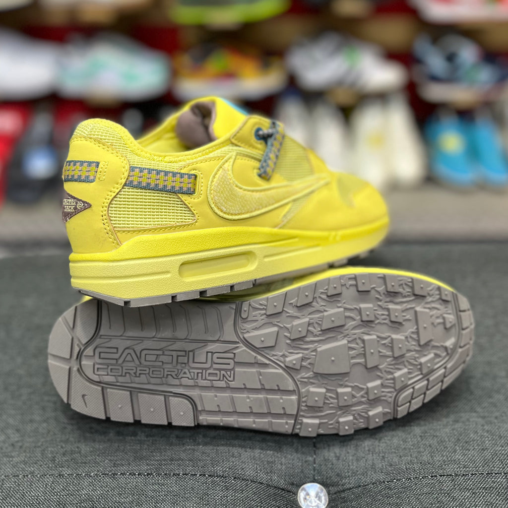 Jack Cactus ‘Saturn Gold’ Nik Sneakers